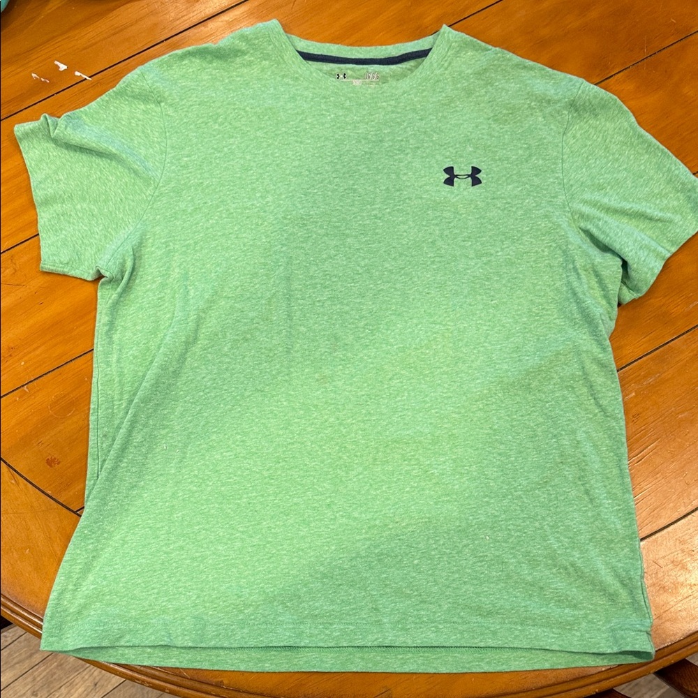Under Armour Men's heat gear Light Green Short Sleeve Tee